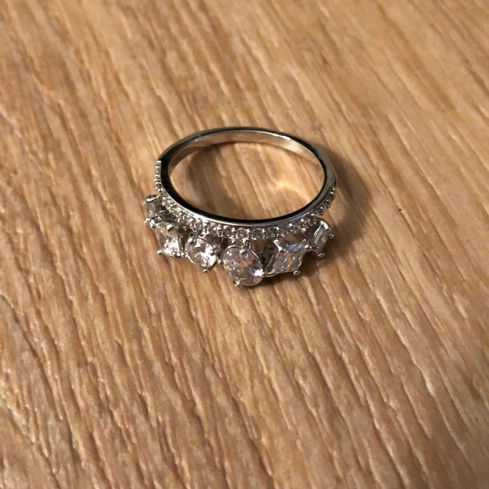 Crown Ring - Picture 3 of 7